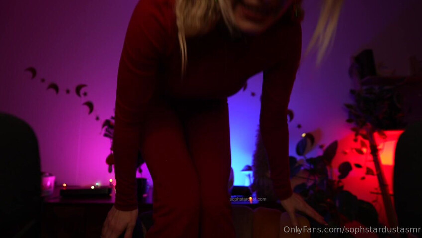 Soph Stardust ASMR - Lewd Сhristmas Trigger Words (German & English), Juicy Bra Scratching & Hot Whispers