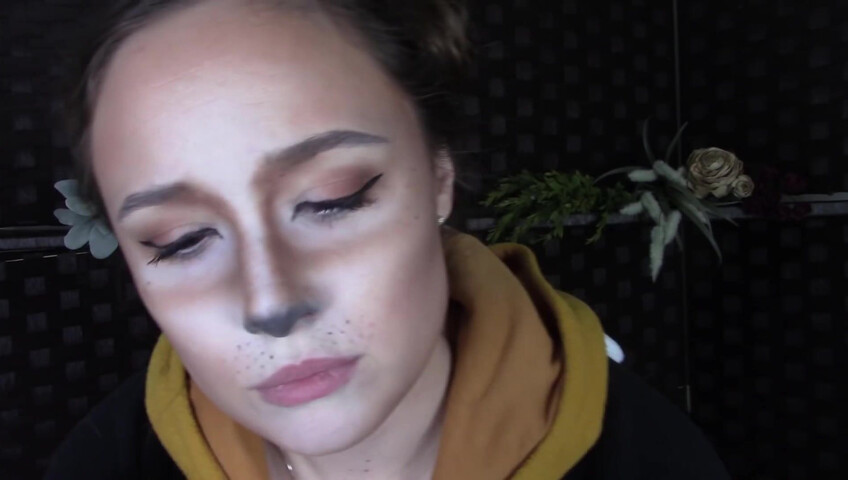 Amy Kay ASMR - Sleepy forest girl sucks on your dick