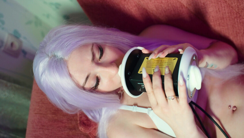 The Sounds of Girls - ASMR Slow Sensual Ear Licking 3Dio with Yori