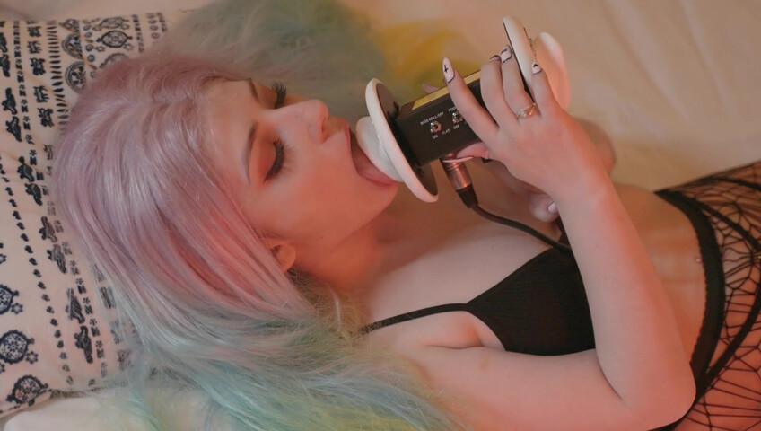 The Sounds of Girls - ASMR Ear Licking Moans in Underwear With Yori in Your Bedroom