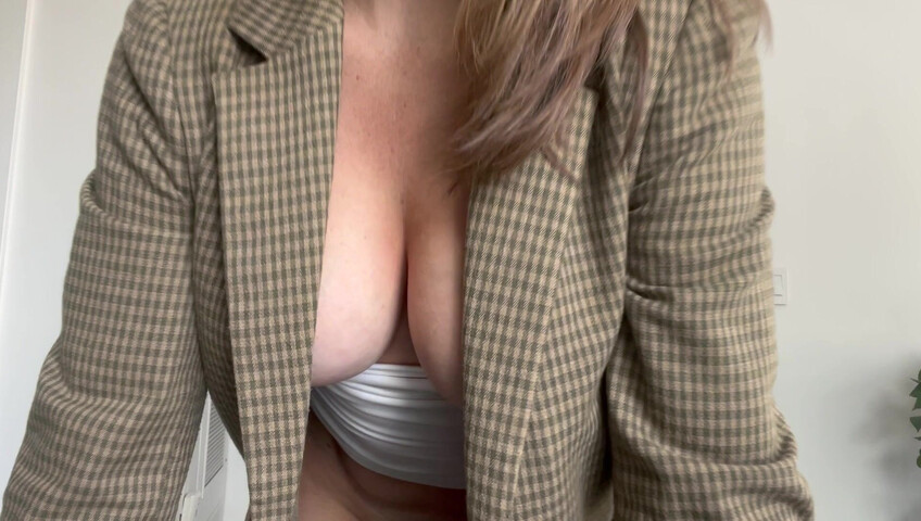 Nicolette Bloom - RP | Mommy Boss Catches You Jerking off