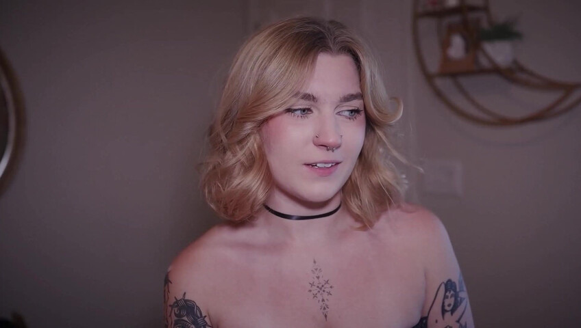 Jaybbgirl - POV Getting A Blowjob From A Hot Stranger