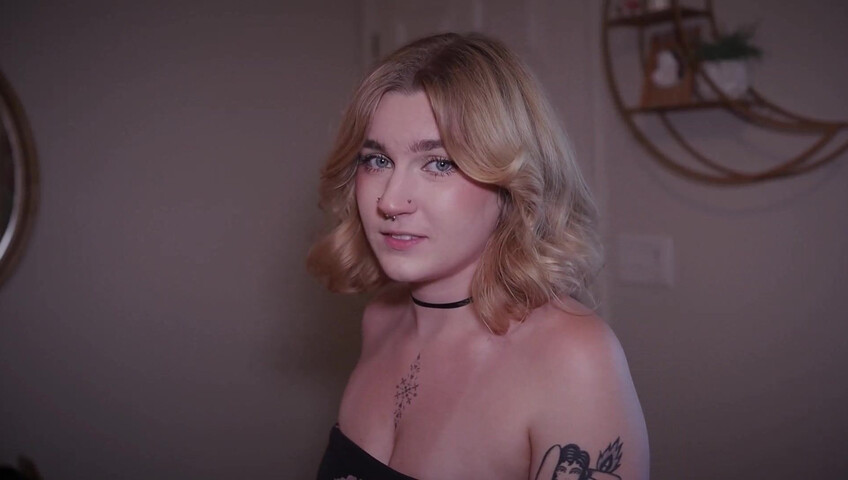 Jaybbgirl - POV Getting A Blowjob From A Hot Stranger