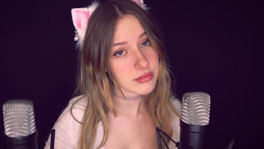 Diddly ASMR - Cat girl strokes 2 mics and moans for you