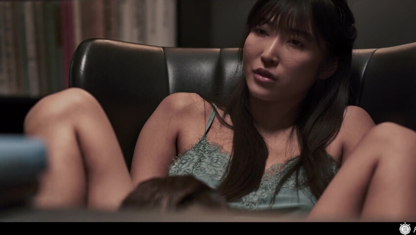 Freeze Porn - Emiri Momota - Silence In The Library