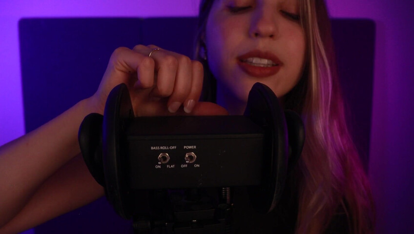 FrivolousFox ASMR - Kisses and Scratches