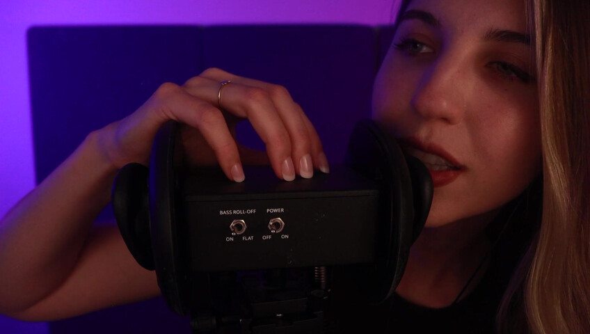 FrivolousFox ASMR - Kisses and Scratches