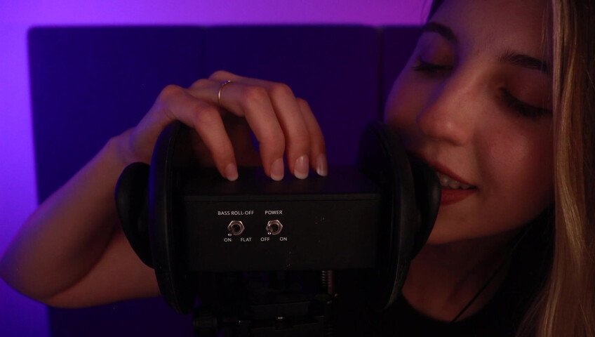 FrivolousFox ASMR - Kisses and Scratches