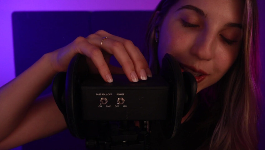 FrivolousFox ASMR - Kisses and Scratches