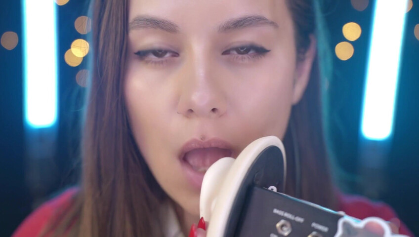 HoneyGirl ASMR - Deep in Your Ears