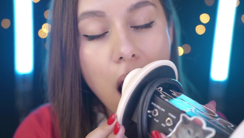 HoneyGirl ASMR - Deep in Your Ears