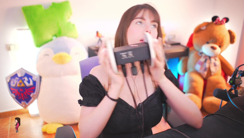 IJenz - Wet Ear Licking