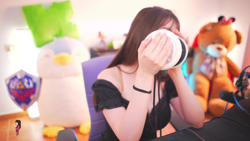 IJenz - Wet Ear Licking