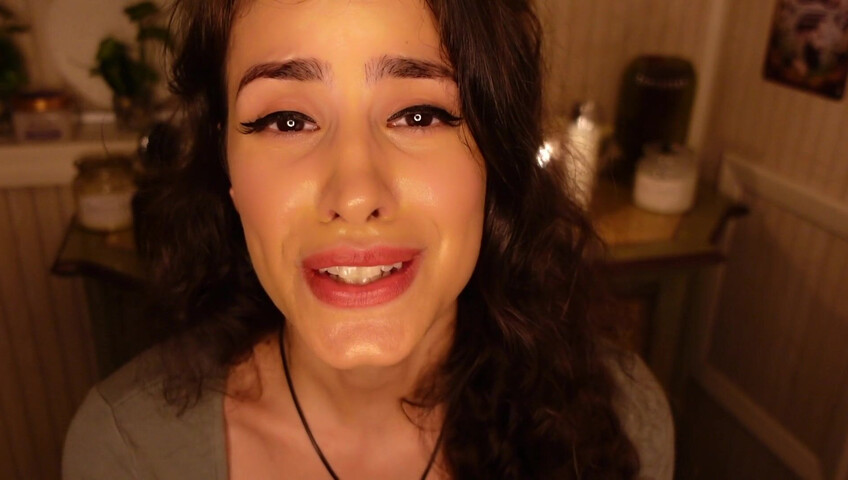 Irma La Dulce ASMR - Barber Attention