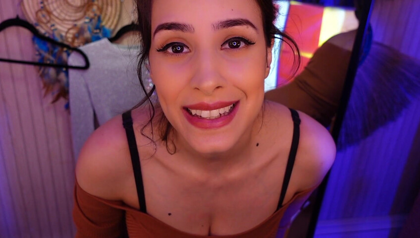 Irma la Dulce ASMR Ass - Girlfriend Experience - Dressing Room Kink