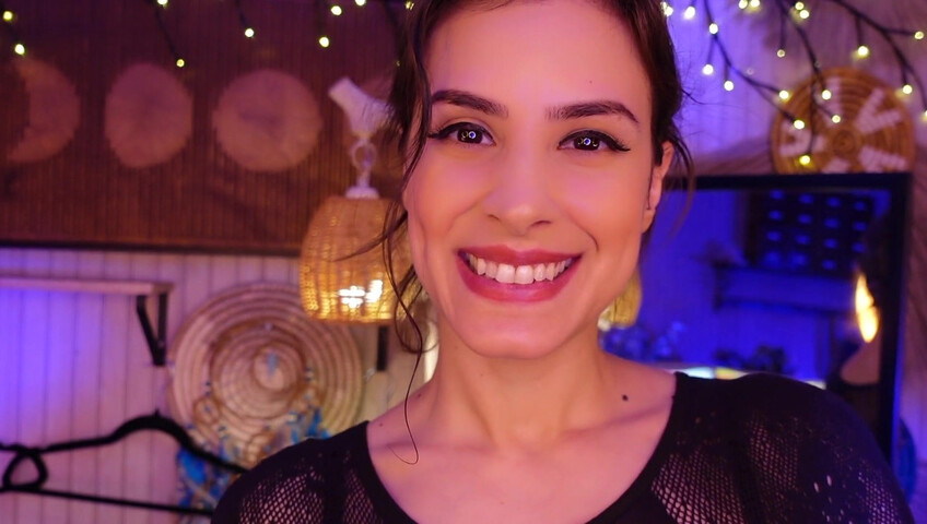 Irma la Dulce ASMR Ass - Girlfriend Experience - Dressing Room Kink