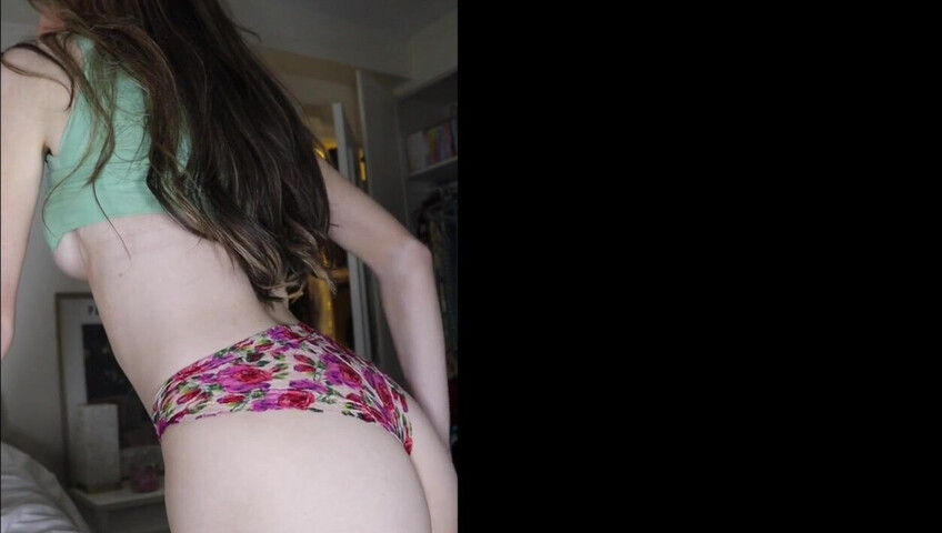 Isabella ASMR 1 June 2024 - You try to kiss your best friend's sister in her bedroom