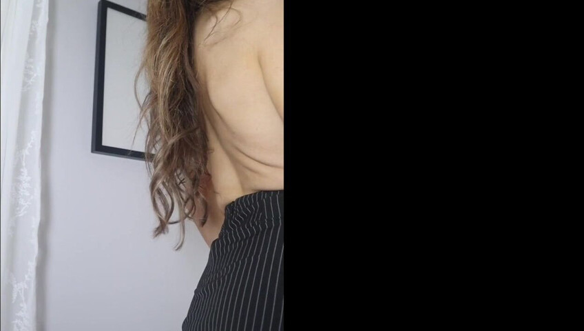 Isabella ASMR 24 January 2025 - flirty secretary girlfriend is waiting for you