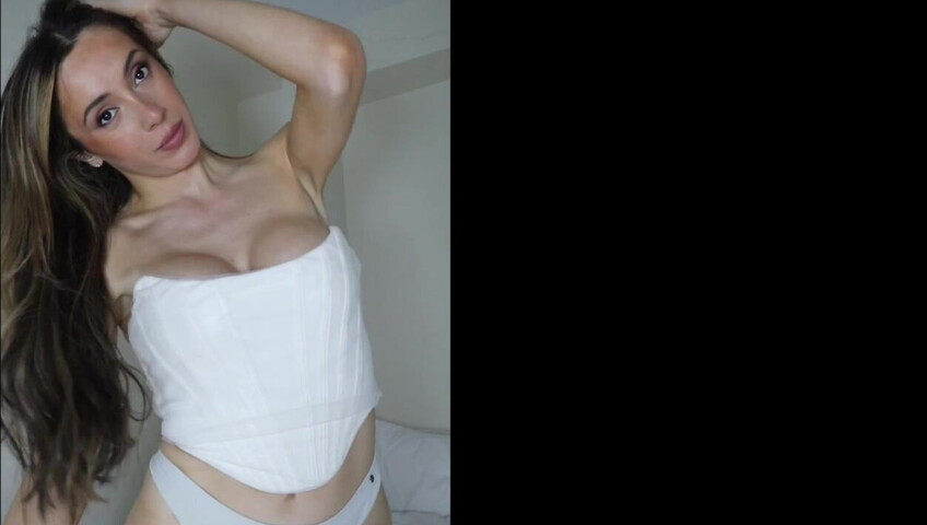 Isabella ASMR 25 May 2024 - loving girlfriend in the bedroom