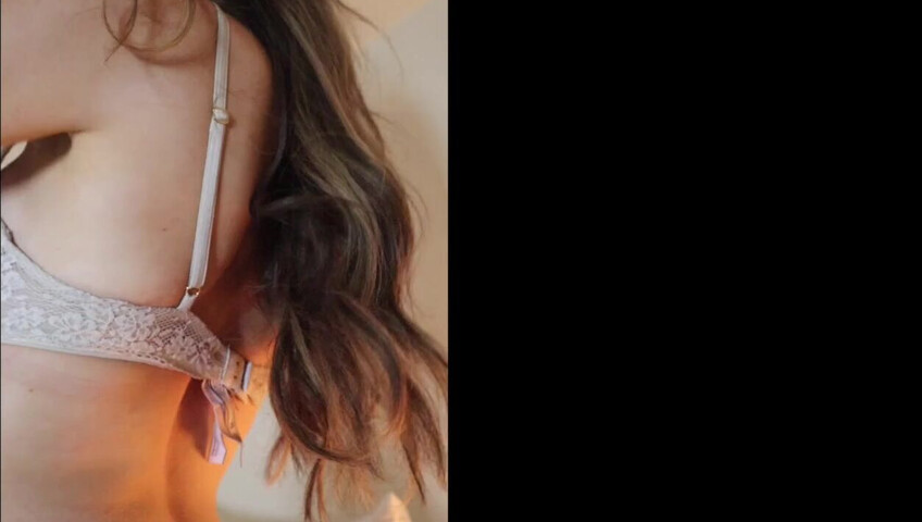 Isabella ASMR 4 July 2024 - going further at the sleepover with your bff in love w-u