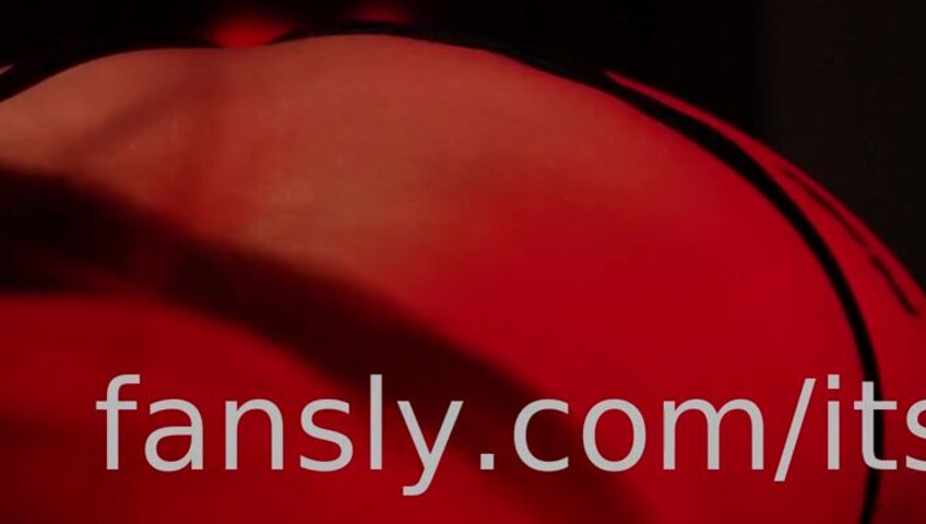 Its_Bunnii - Black Bikini by Candlelight ASMR