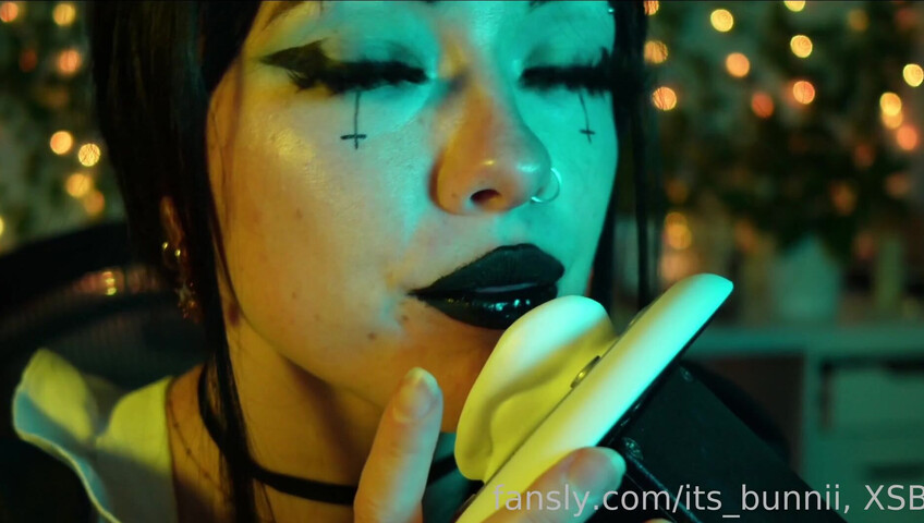 Its_Bunnii - Goth Nun Roleplay May 2024