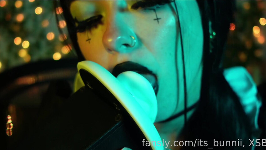 Its_Bunnii - Goth Nun Roleplay May 2024