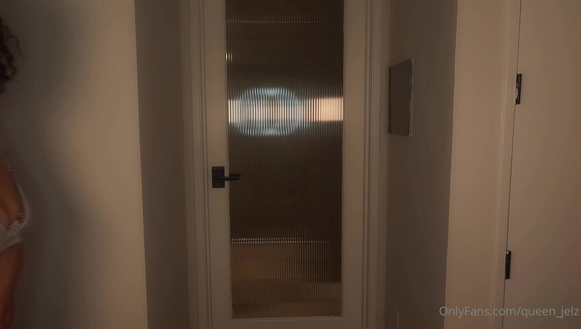 Jelzy ASMR - queen_jelz - 2020-07-31_5f244a44ed46aa1e1d1ca_source