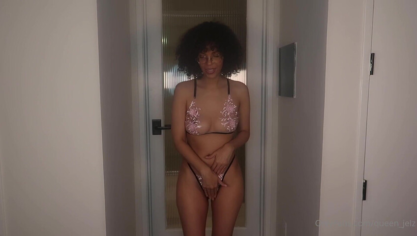 Jelzy ASMR - queen_jelz - 2020-07-31_5f244a44ed46aa1e1d1ca_source