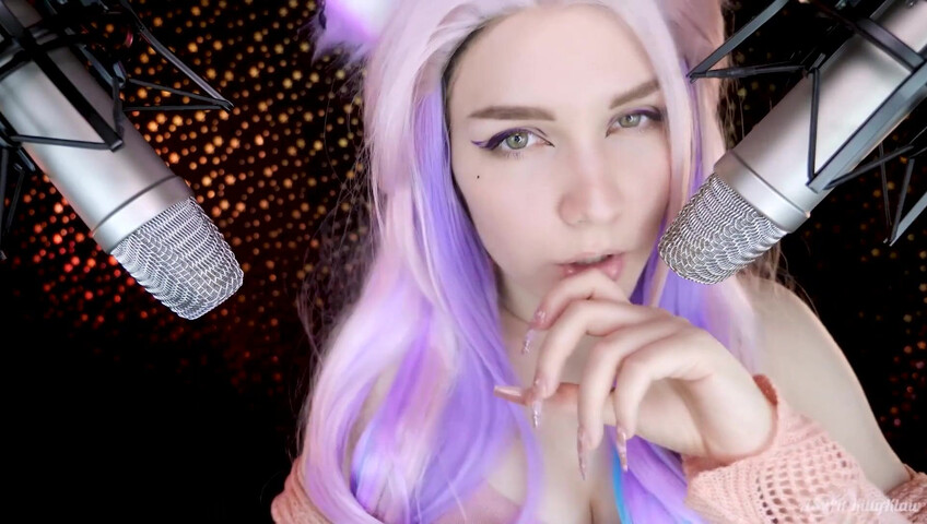Kitty Klaw ASMR - Rode Mic Licking and Mouth Sounds