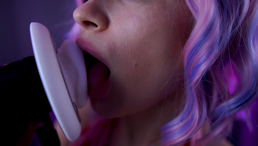 Lerka ASMR - Ear Licking