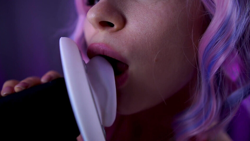 Lerka ASMR - Ear Licking