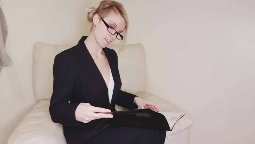 Lexi Snow - My Personal Assistant Interview