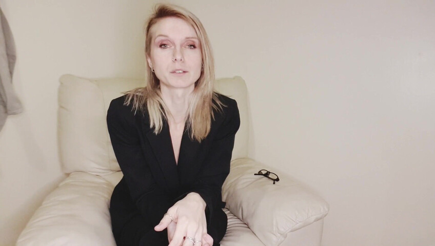 Lexi Snow - My Personal Assistant Interview