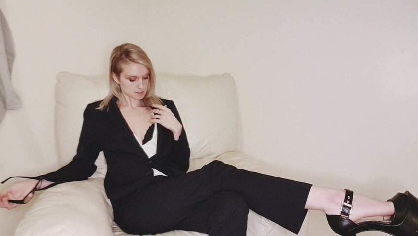 Lexi Snow - My Personal Assistant Interview