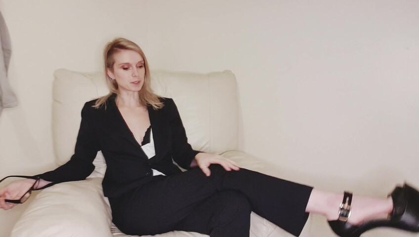 Lexi Snow - My Personal Assistant Interview