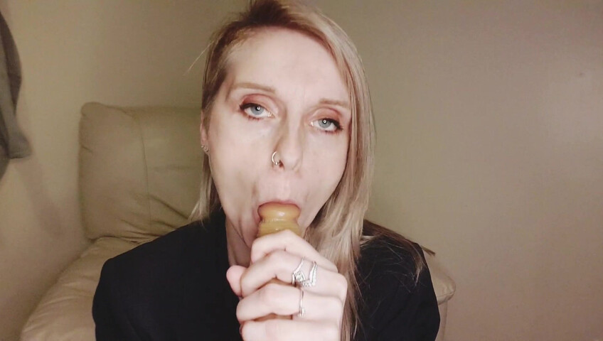 Lexi Snow - My Personal Assistant Interview