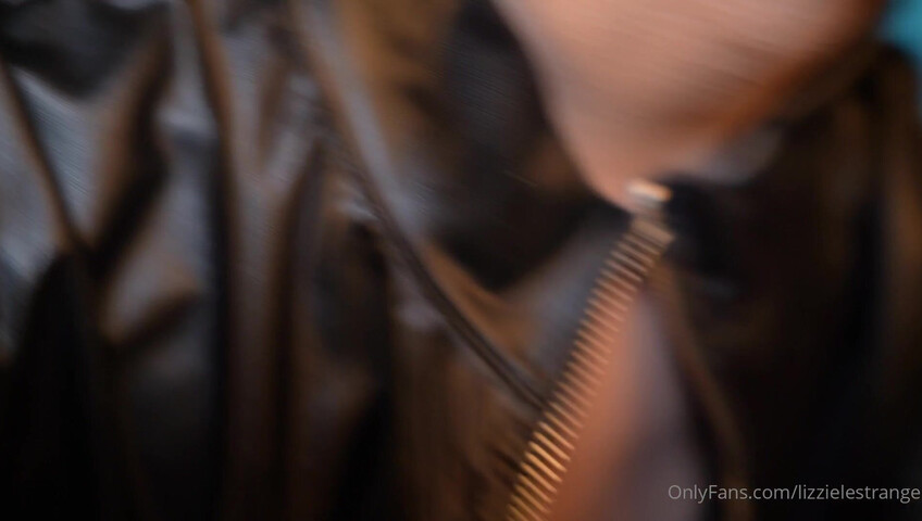 Lizzie Le Strange ASMR - Catwoman Roleplay