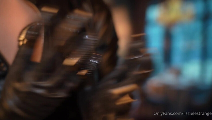 Lizzie Le Strange ASMR - Catwoman Roleplay