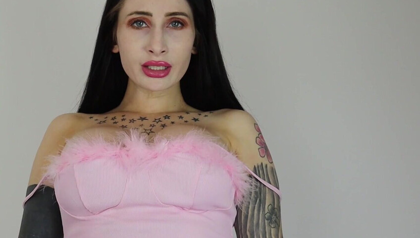 Lola James - Sweet Mommy Turned Into a Filthy Cumslut