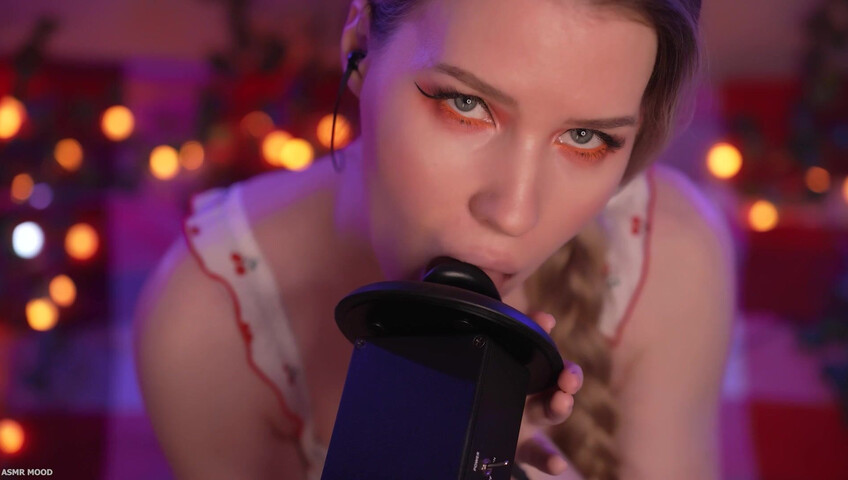 MOOD ASMR -  23 June 2025 - ASMR Eye Contact  Ear Licking & Breathing
