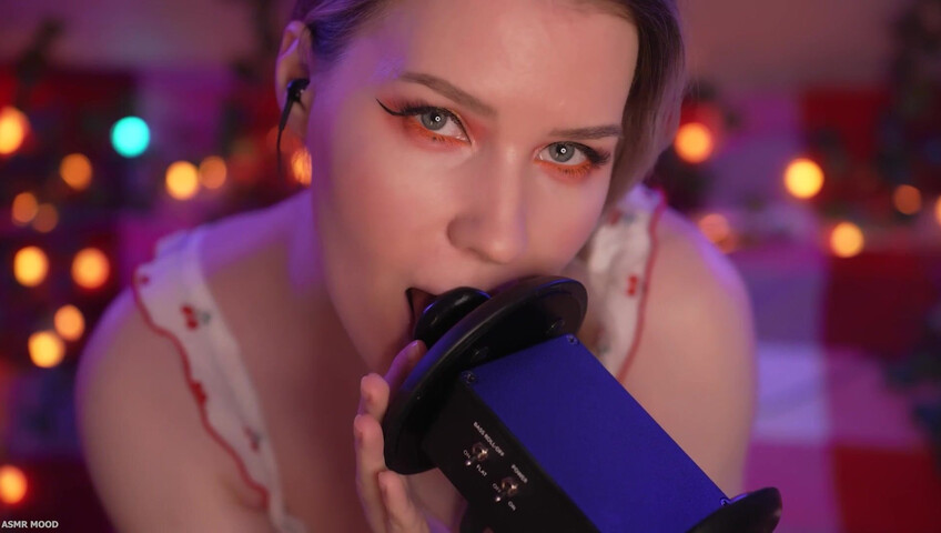 MOOD ASMR -  23 June 2025 - ASMR Eye Contact  Ear Licking & Breathing