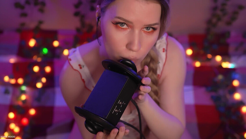 MOOD ASMR -  23 June 2025 - ASMR Eye Contact  Ear Licking & Breathing