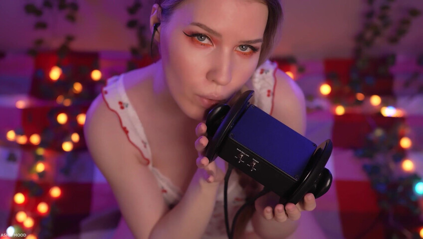 MOOD ASMR -  23 June 2025 - ASMR Eye Contact  Ear Licking & Breathing