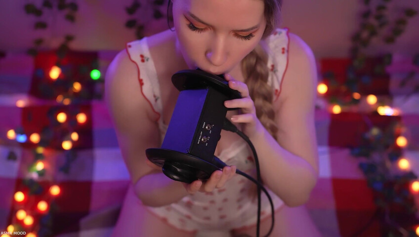 MOOD ASMR -  23 June 2025 - ASMR Eye Contact  Ear Licking & Breathing