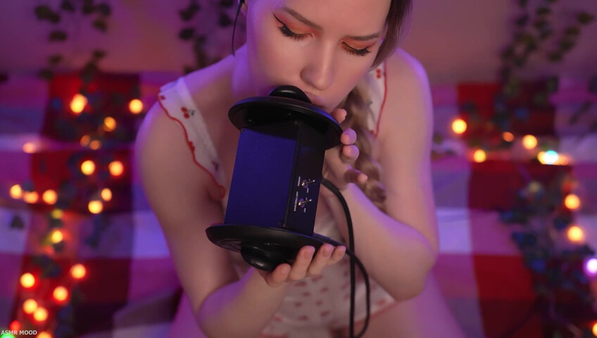 MOOD ASMR -  23 June 2025 - ASMR Eye Contact  Ear Licking & Breathing