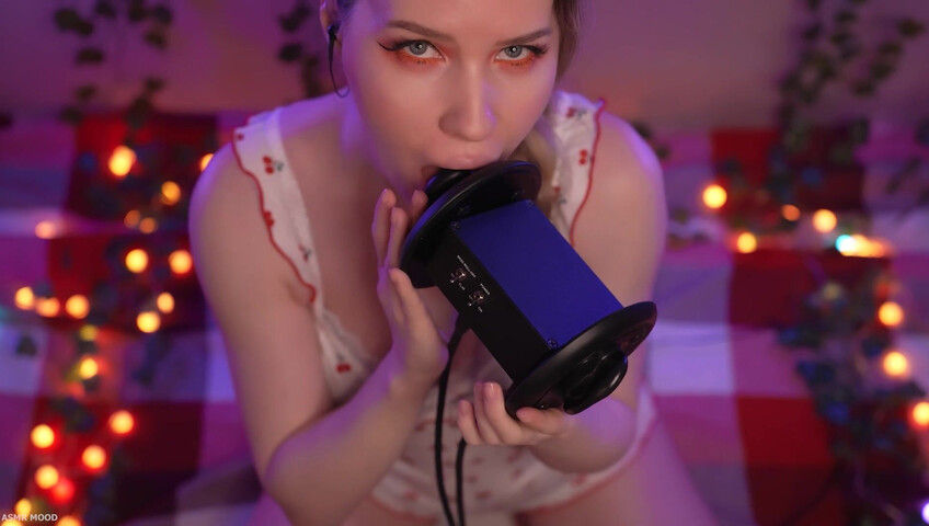 MOOD ASMR -  23 June 2025 - ASMR Eye Contact  Ear Licking & Breathing