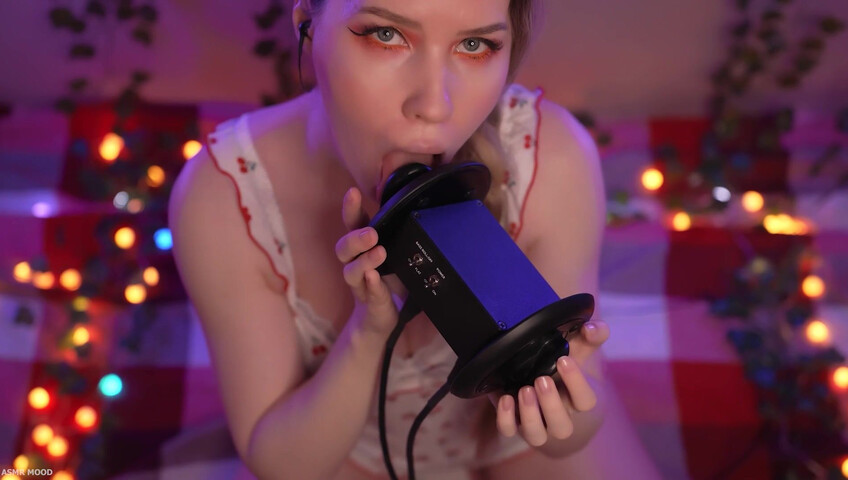 MOOD ASMR -  23 June 2025 - ASMR Eye Contact  Ear Licking & Breathing