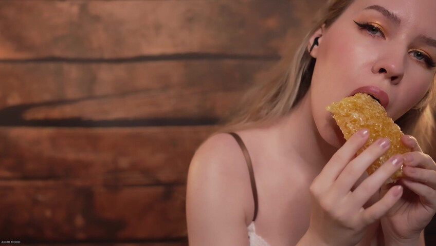 MOOD ASMR - 29 July 2025 - ASMR HONEY MASSAGE