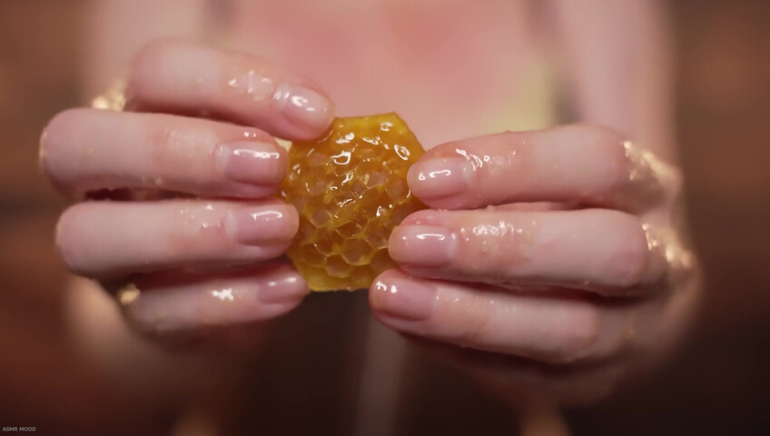 MOOD ASMR - 29 July 2025 - ASMR HONEY MASSAGE